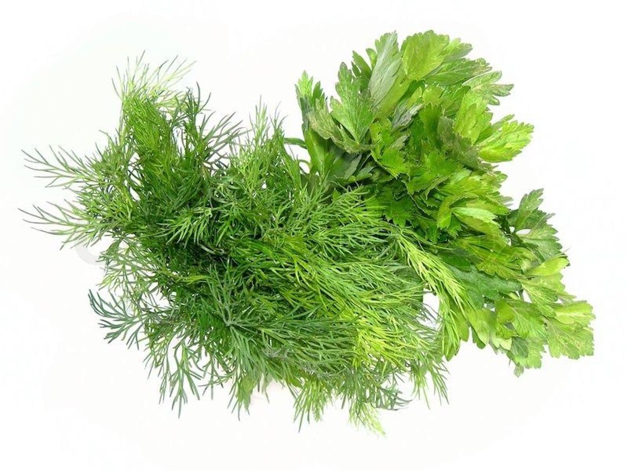 15 tone de mărar și pătrunjel proaspăt au fost depistate cu pesticide de ANSA la frontieră, iar ulterior nimicite