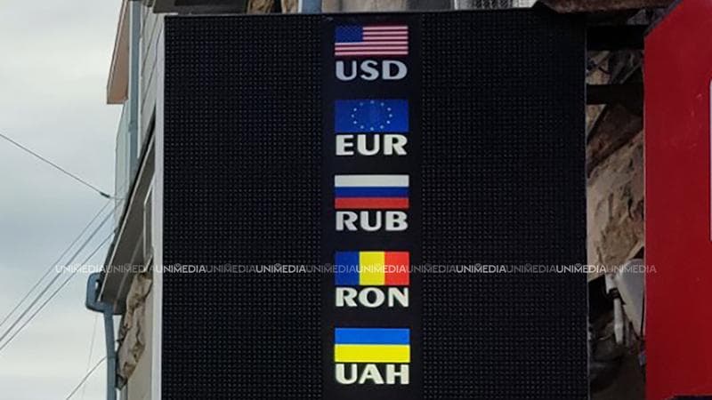 Euro scade, în timp ce Dolarul crește: Cursul valutar afișat de BNM pentru astăzi