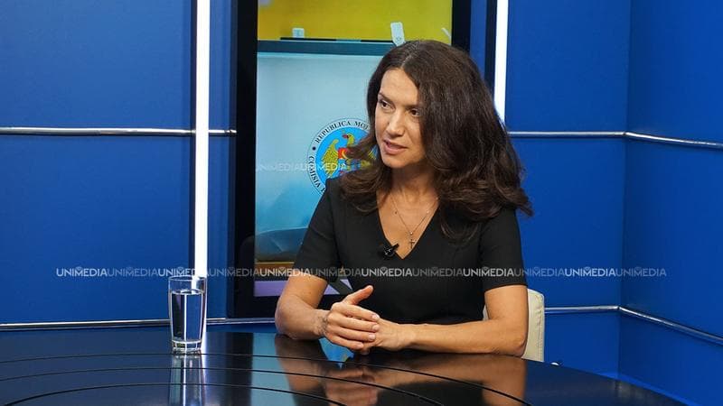 Stamate: Școlile din sate pot fi salvate dacă statul investește cu cap