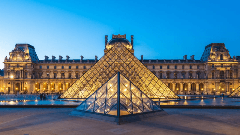 Muzeul Luvru ia noi măsuri de securitate după jaful de luna trecută. Va fi împânzit de camere de supraveghere